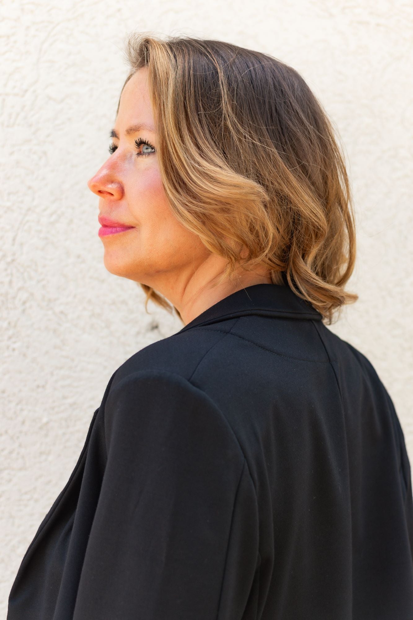 Black, Cropped Ponte Blazer w/ Lapel & Collar, Full-Length Sleeve (Women)