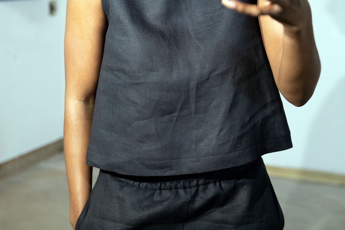 The Melena | Linen Sleeveless Top