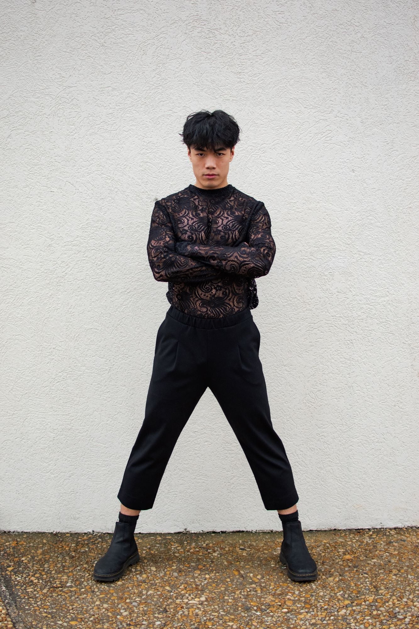 Black, Loose-Cut Pleated Pants w/ Back Pocket & Elastic Waistband, Cropped Length (Men)