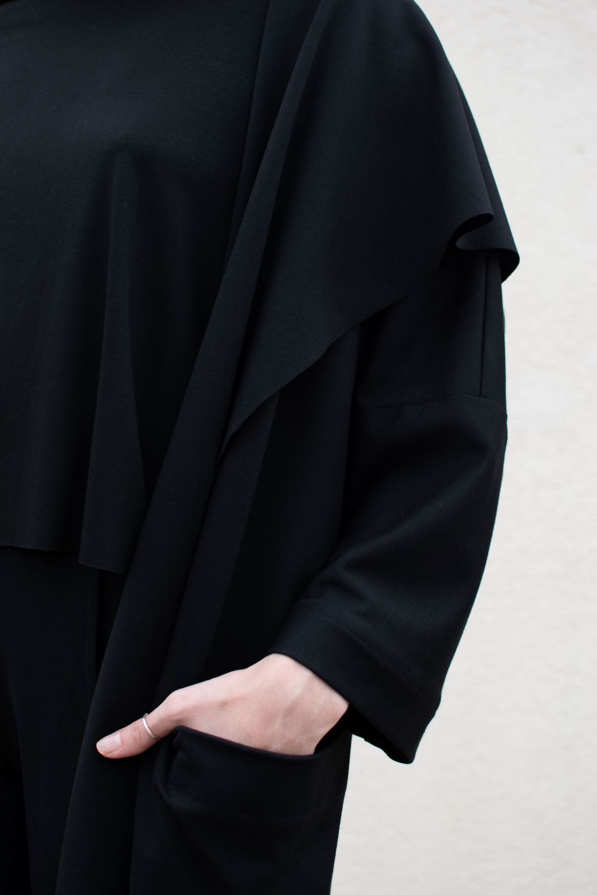 Black, Drop Shoulder Coat w/ 2 Front Pockets & Big Collar, Raw Edges, No Front Closure (Women)