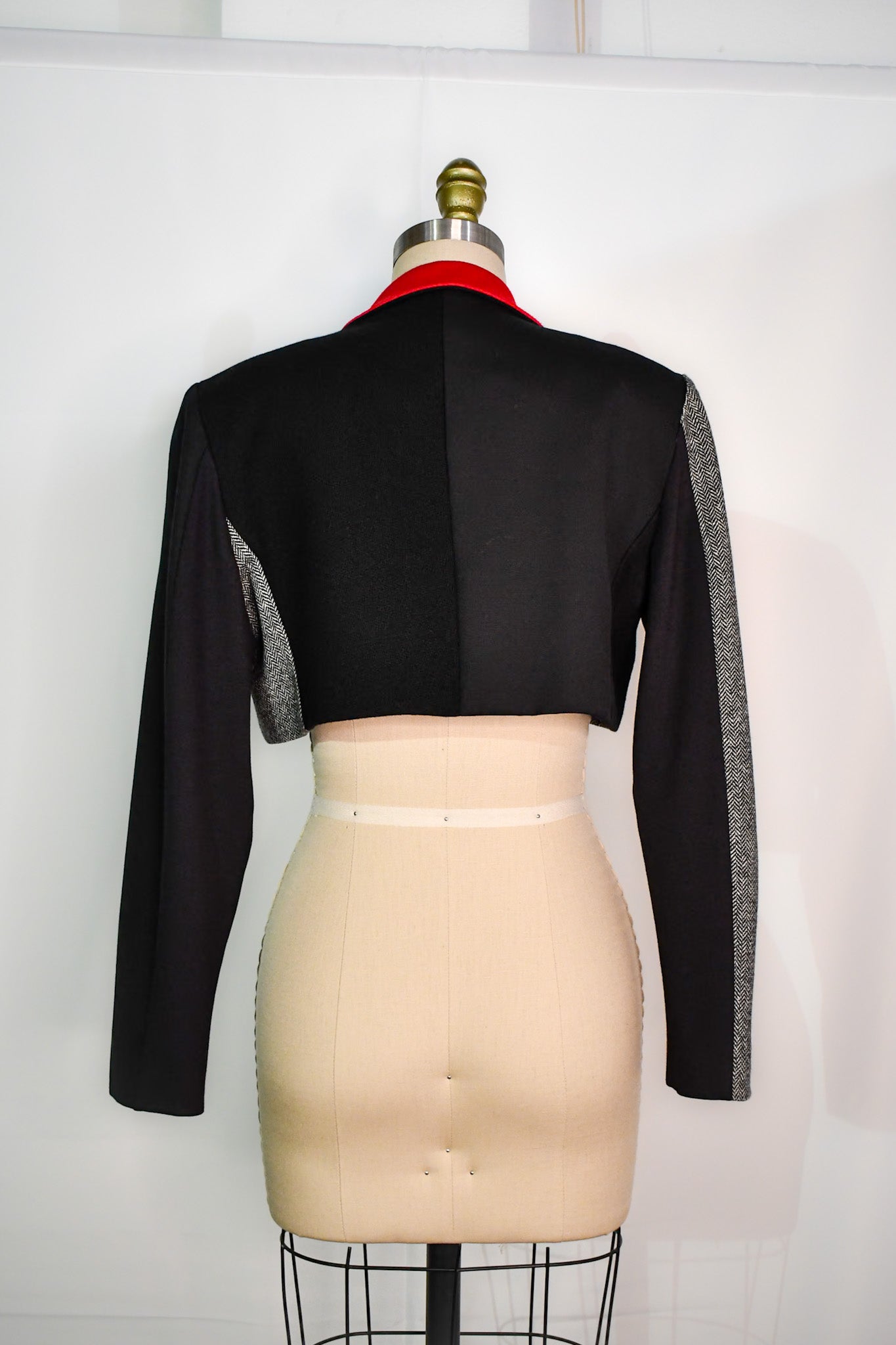 Olive | Cropped Blazer