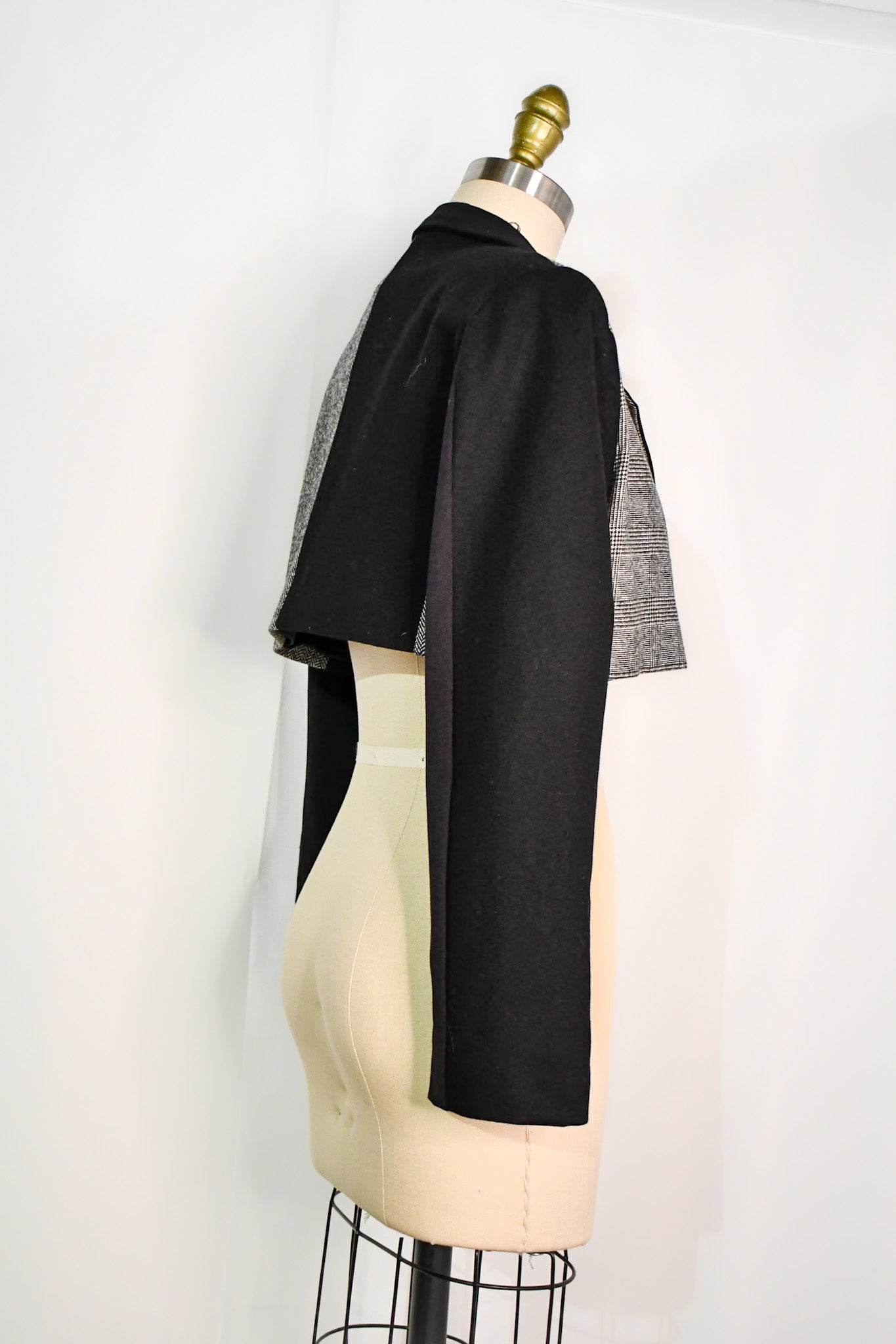 Olivia | One-of-a-kind Cropped Patchwork Blazer