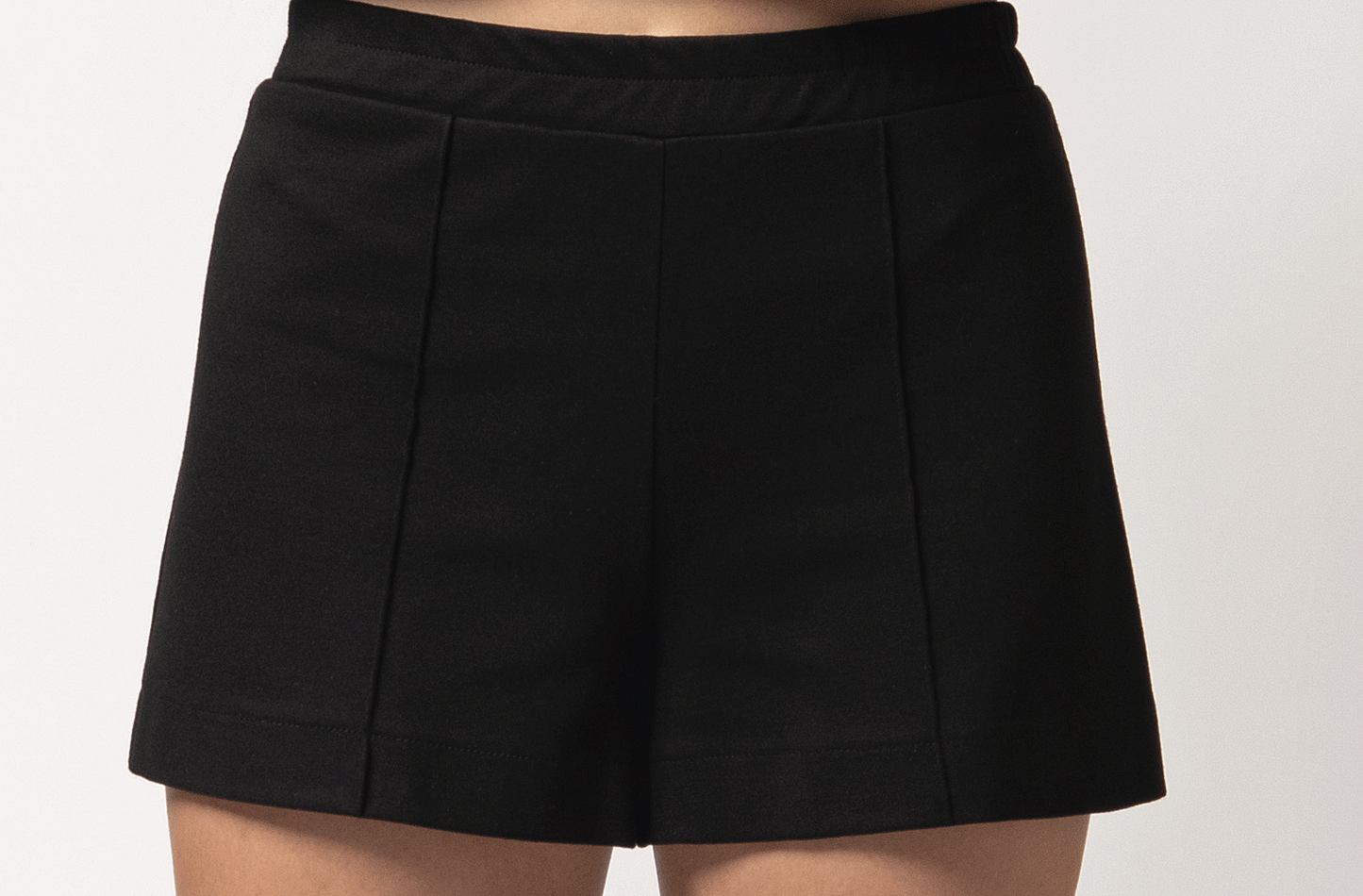 Morgie | Black Ponte Shorts