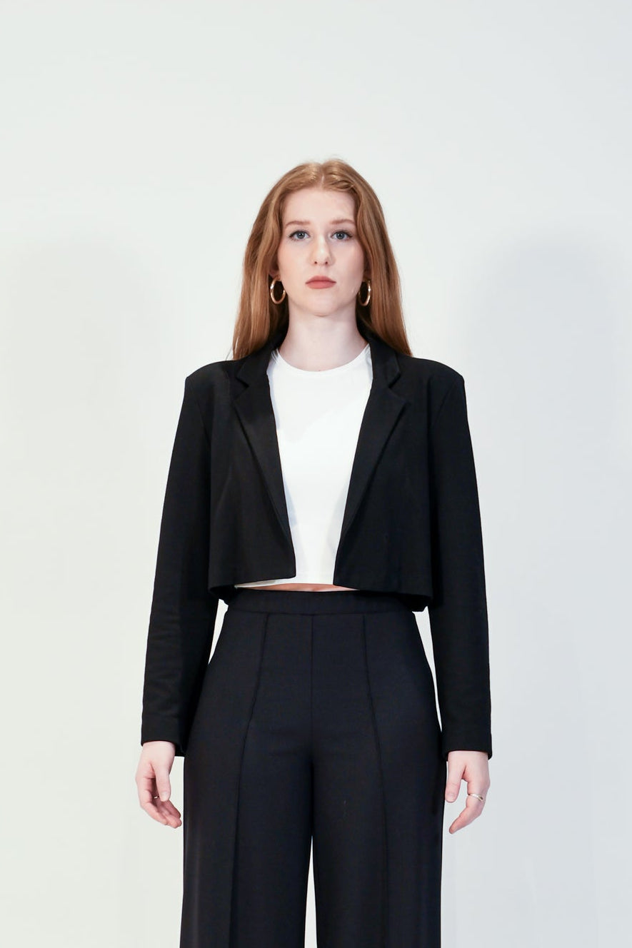 Vanessa | Black Cropped Ponte Blazer