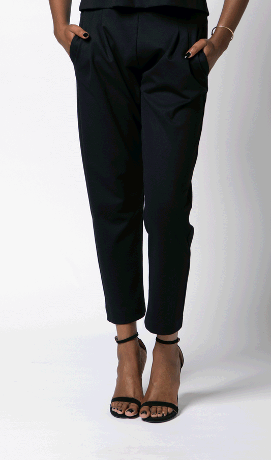 Norma | Black Tapered Pants