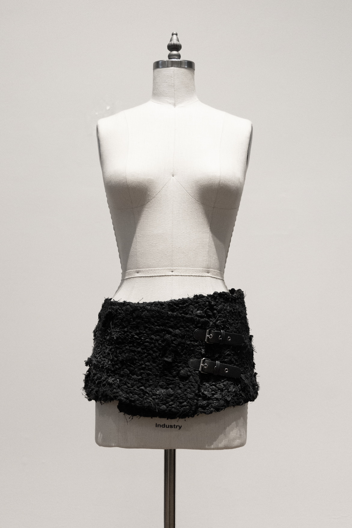 Berlin | Handwoven Linen Hip-Hugger