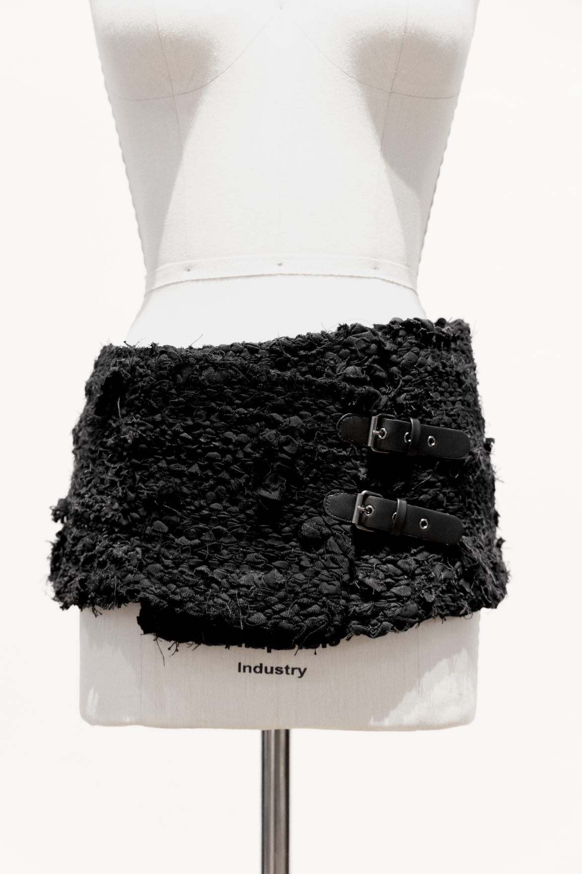 Berlin | Handwoven Linen Hip-Hugger