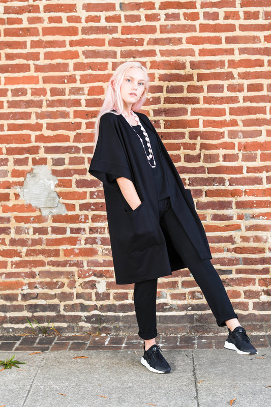 Kay | Black Unisex Heavy Knit Kimono Coat