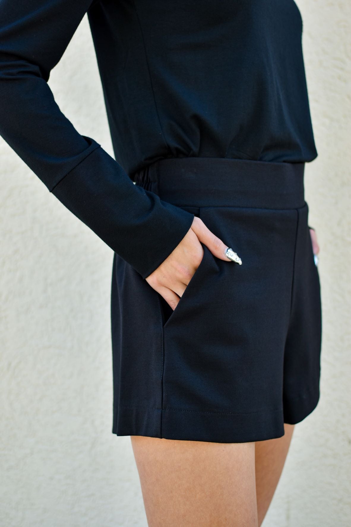 Naomi | Black Shorts with Pockets
