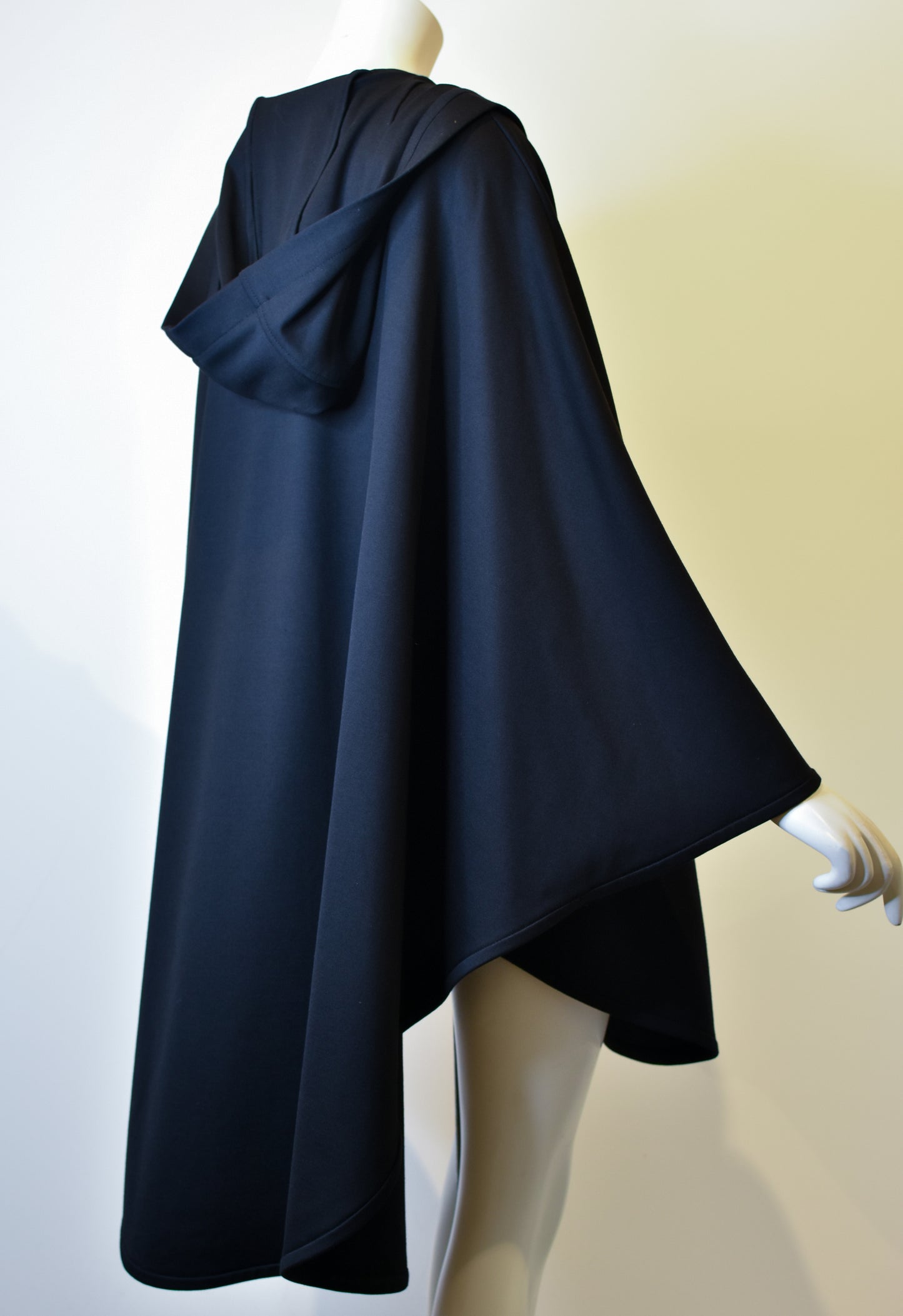 Charly | Black Heavy Knit Cape with Hood and Pockets
